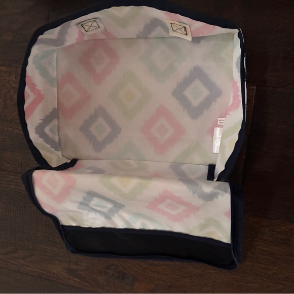 Thirty-One Colorful Geometric Storage Set - Picture 4 of 6